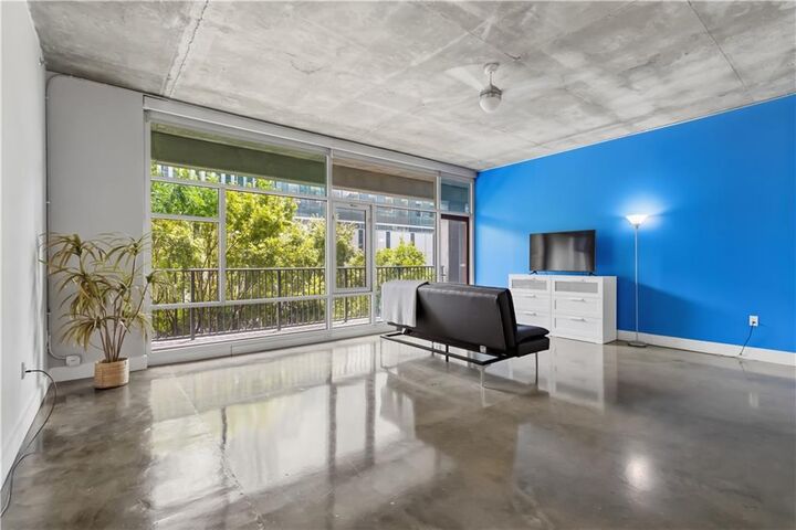 Property Photo:  845 Spring Street NW 322  GA 30308 