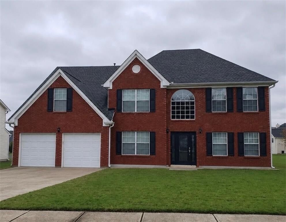 Property Photo:  449 Brunswick Circle  GA 30281 