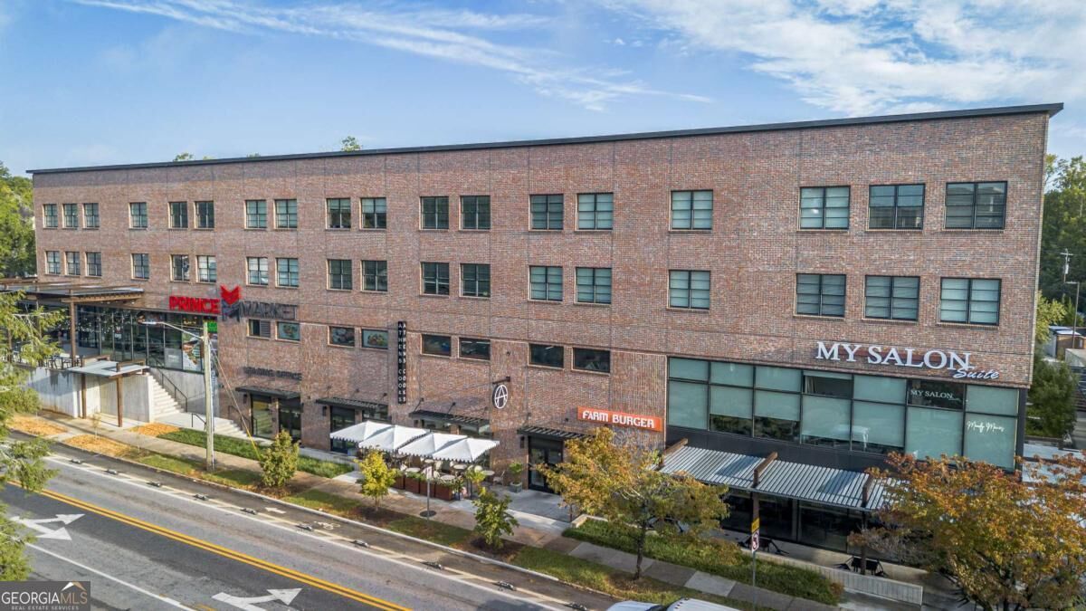 Property Photo: 100 Prince Avenue A305 GA 30601
