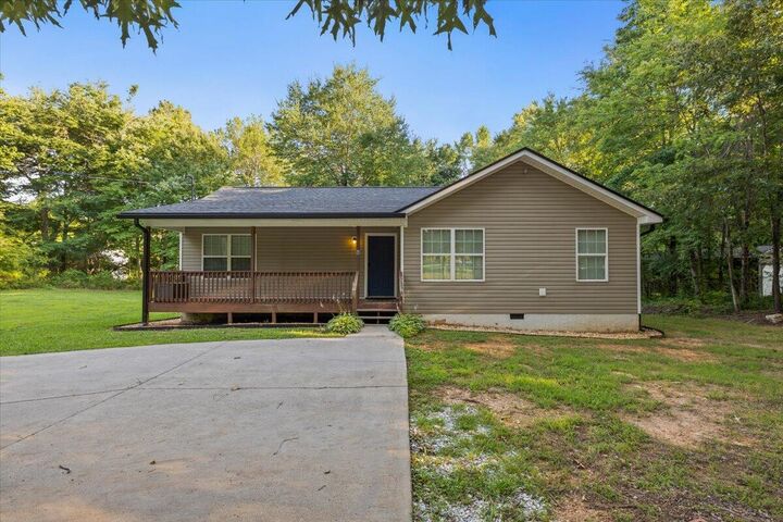 Property Photo: 975 Sagamore Drive GA 30755