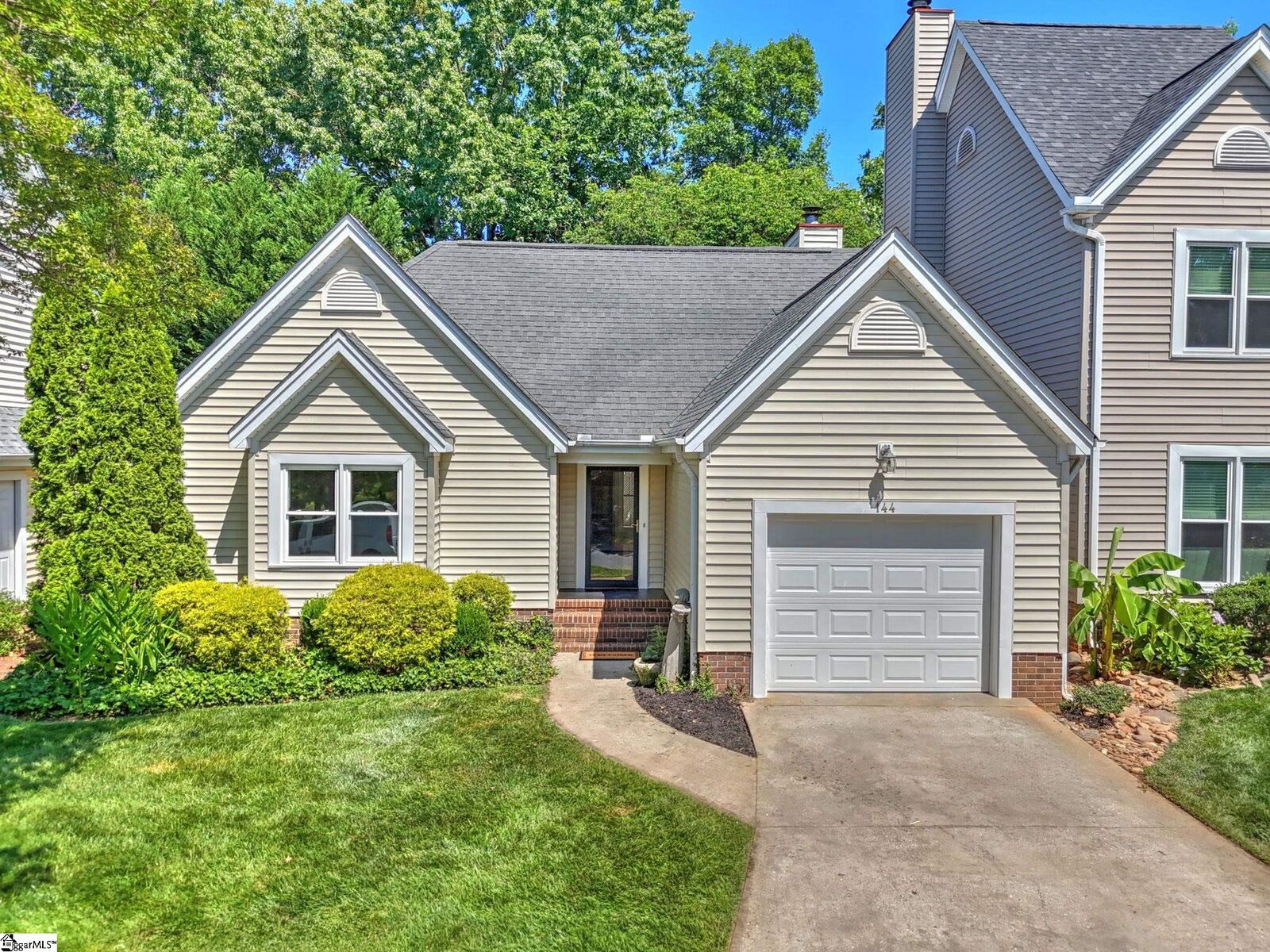 Property Photo:  144 Forest Lake Drive  SC 29681 