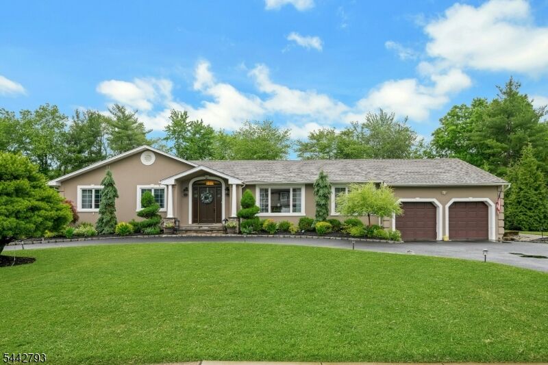Property Photo:  13 Merlin Pl  NJ 07058 
