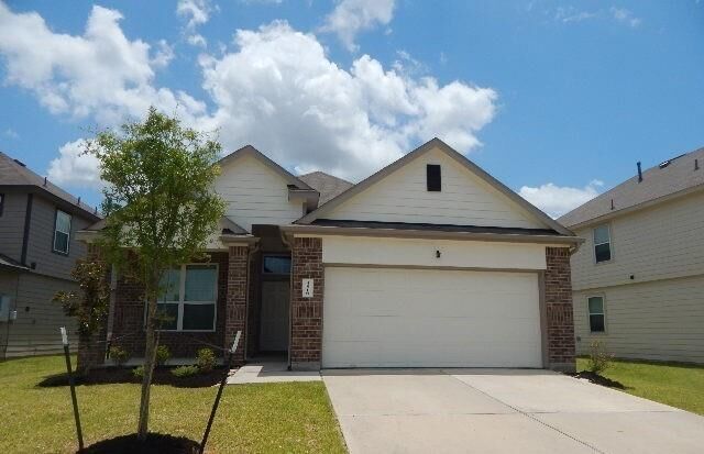 Property Photo: 4516 Danielle Gardens Lane TX 77304