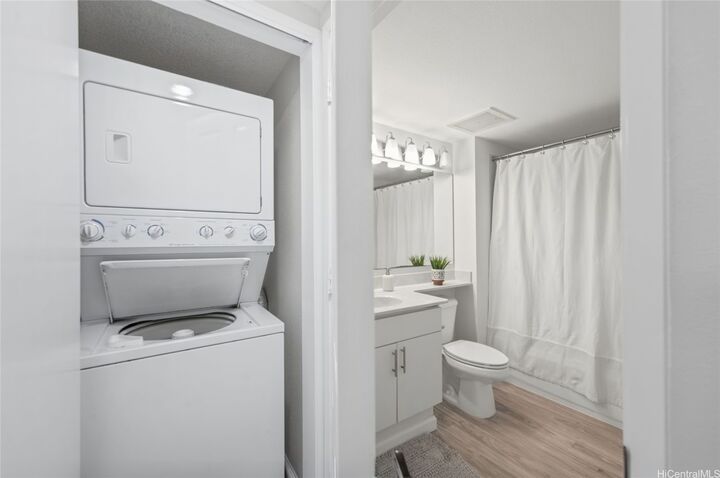 Property Photo: 1090 Ala Napunani Street 410 HI 96818