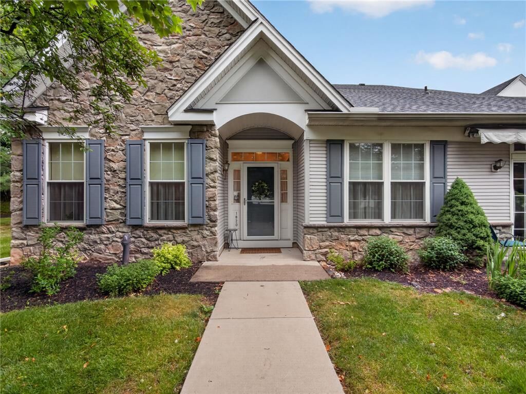 Property Photo:  1820 Felicity Lane  PA 18055 
