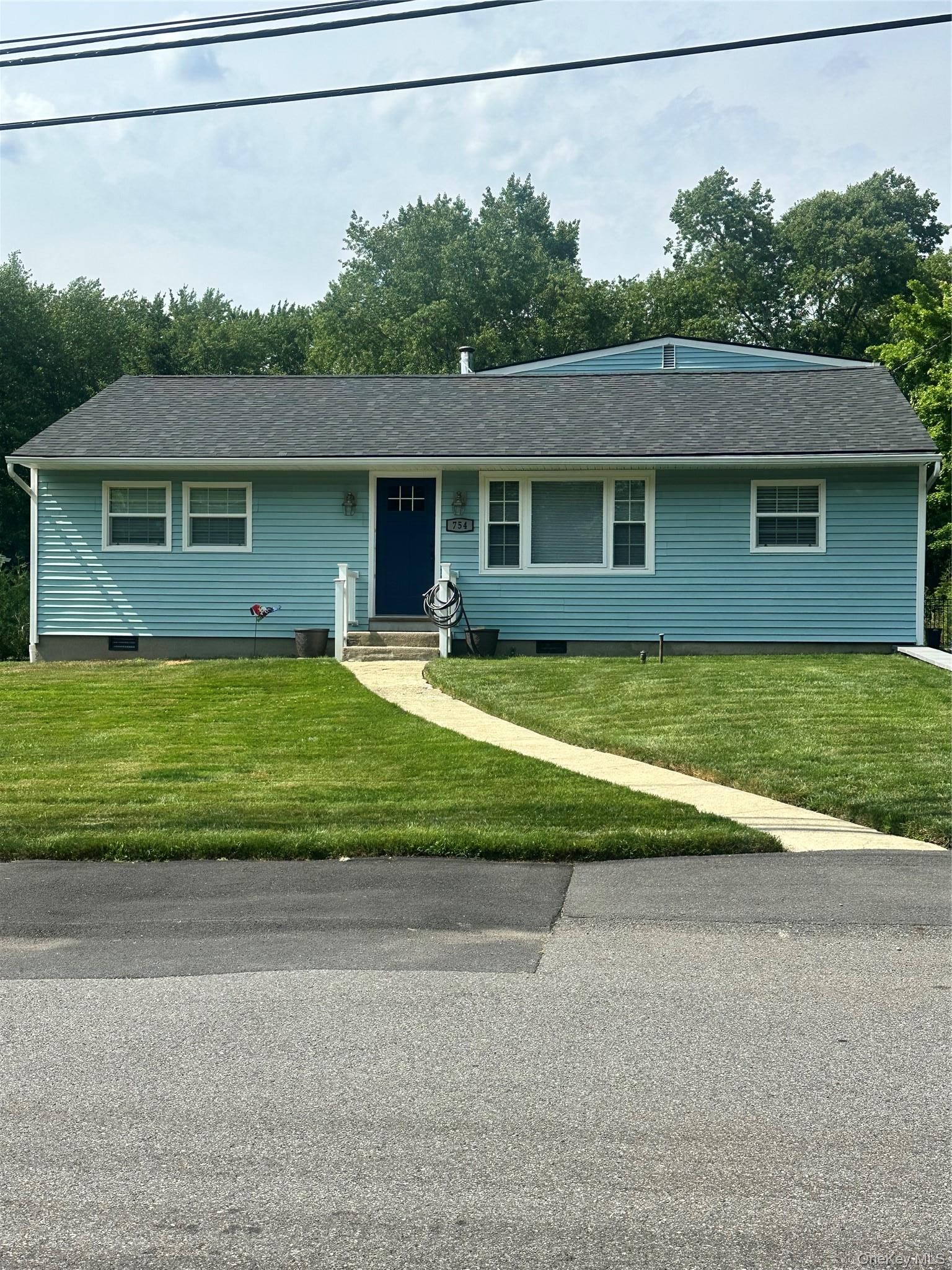 Property Photo: 754 Locksley Road NY 10598