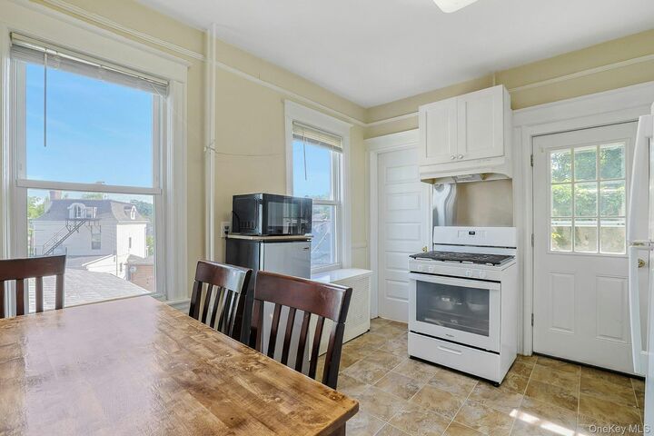 Property Photo:  3 Linden Place  NY 10591 