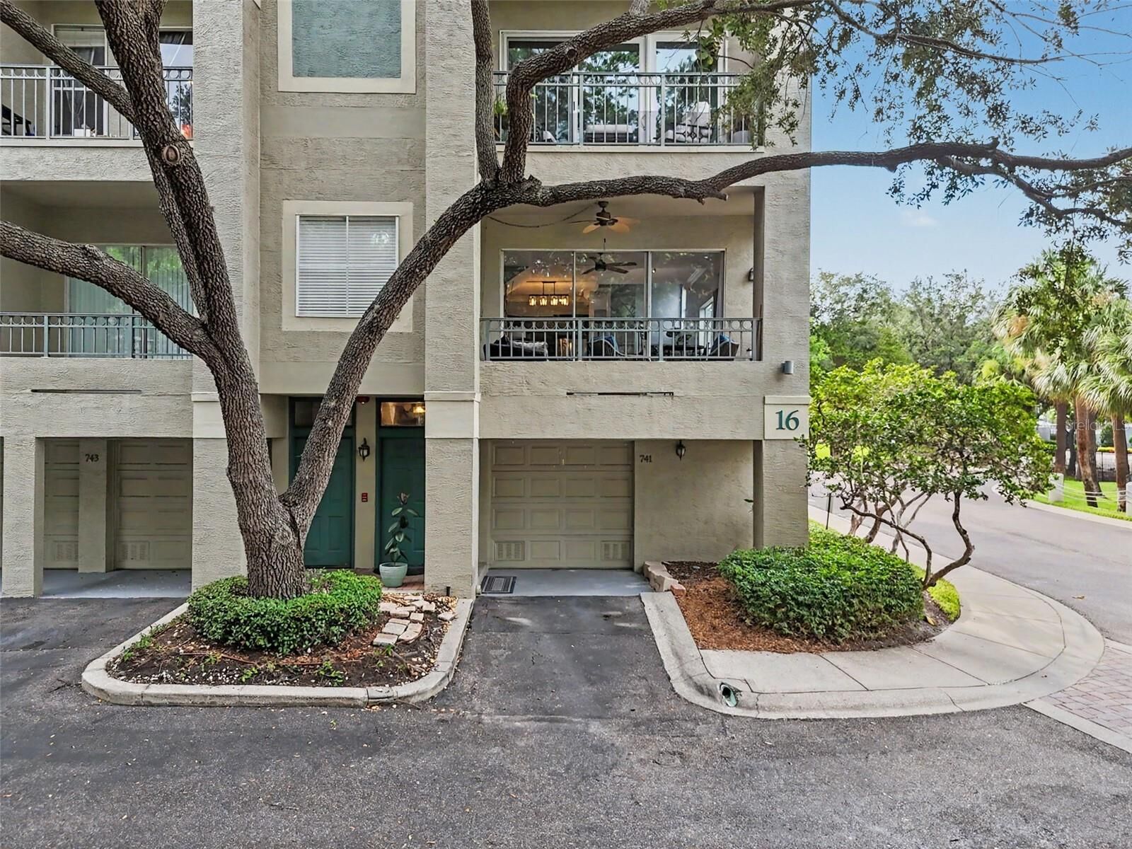 Property Photo:  741 Mainsail Drive 741  FL 33602 