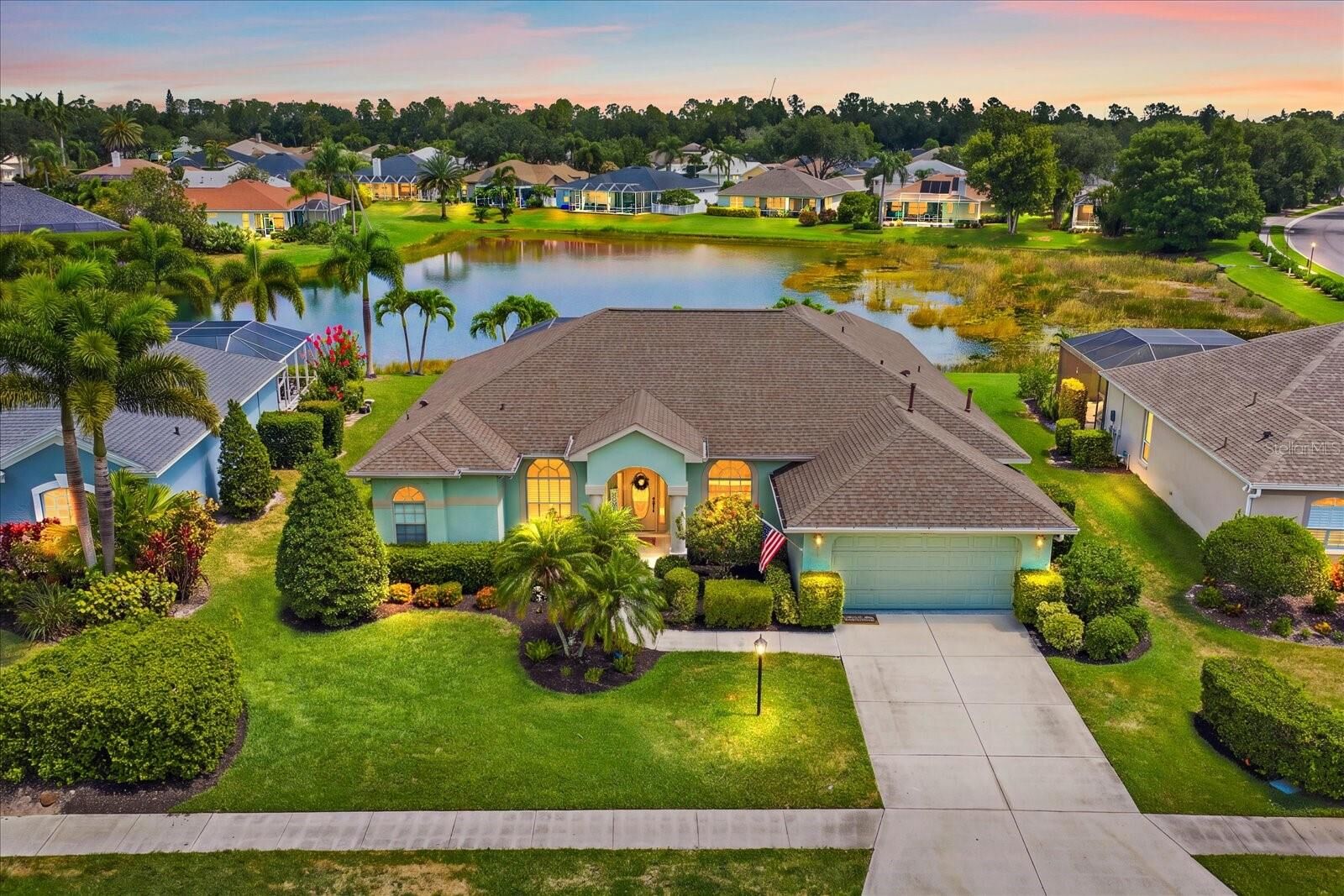 Property Photo:  12111 Summer Meadow Drive  FL 34202 