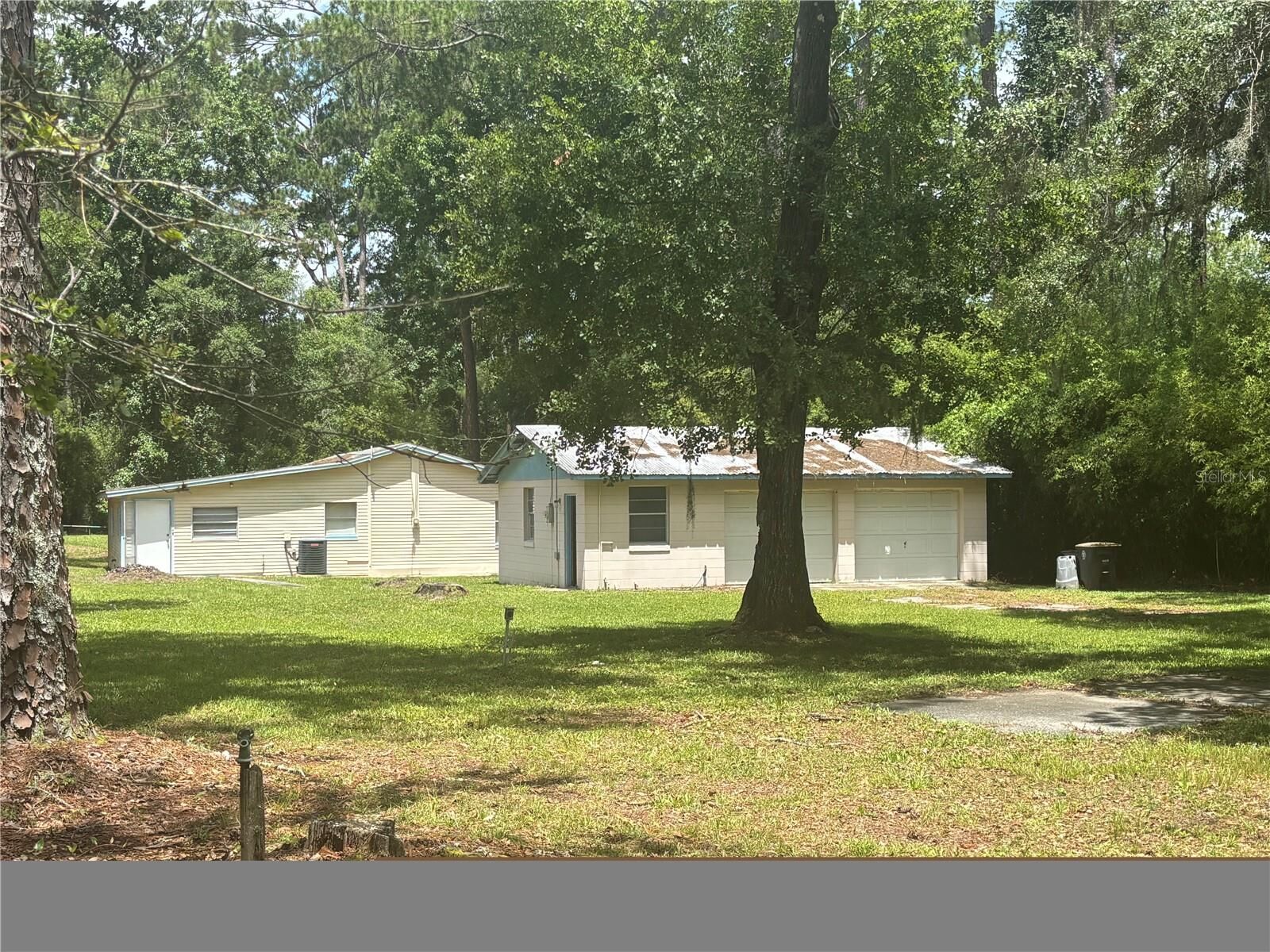 Property Photo: 7546 Sonia Drive FL 32244