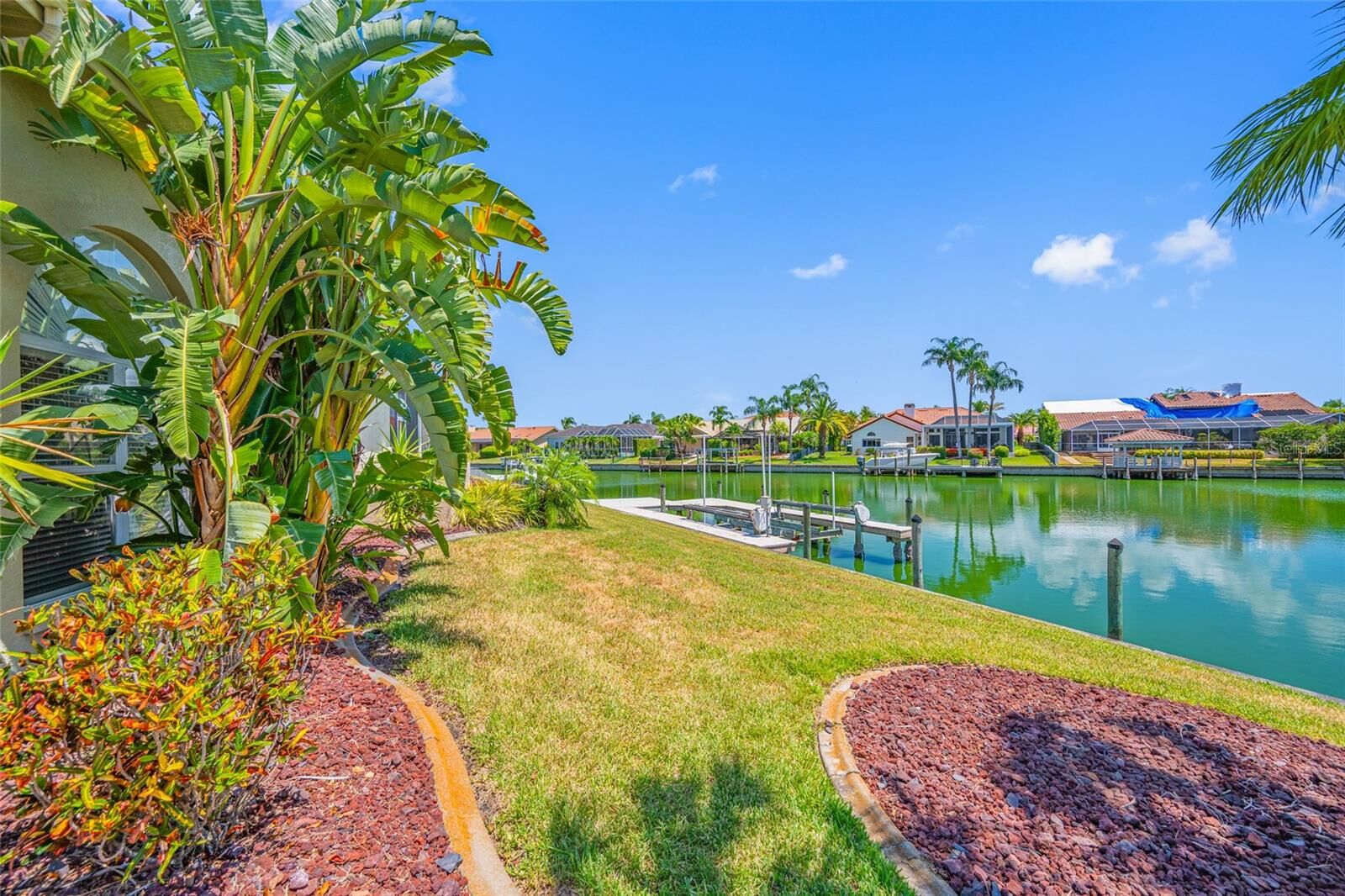 Property Photo:  9801 Compass Point Way  FL 33615 