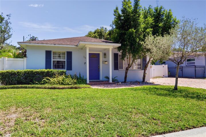 Property Photo:  36 E Winter Park Streets  FL 32804 