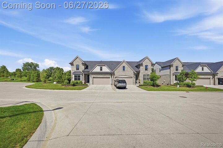 Property Photo: 3898 Albatross Court MI 48309 3602
