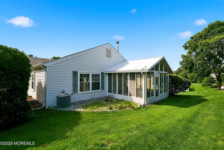 Property Photo:  13 Appleby Place  NJ 08759 