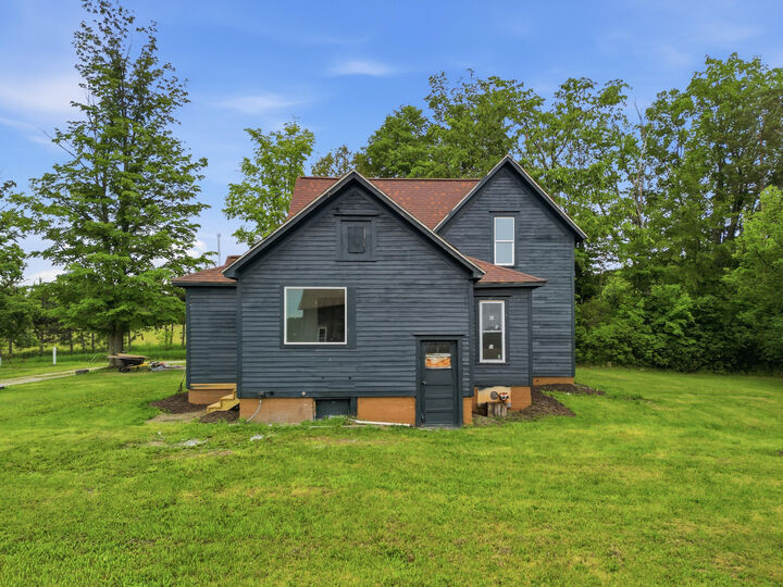Property Photo:  21291 150th Avenue  MI 49307 