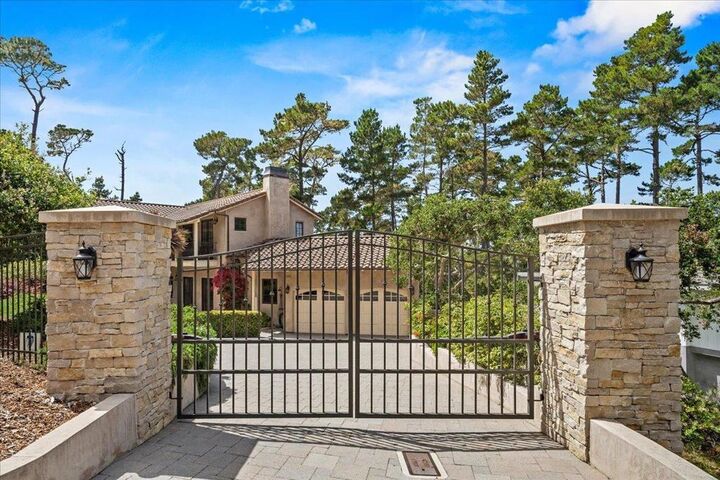 Property Photo: