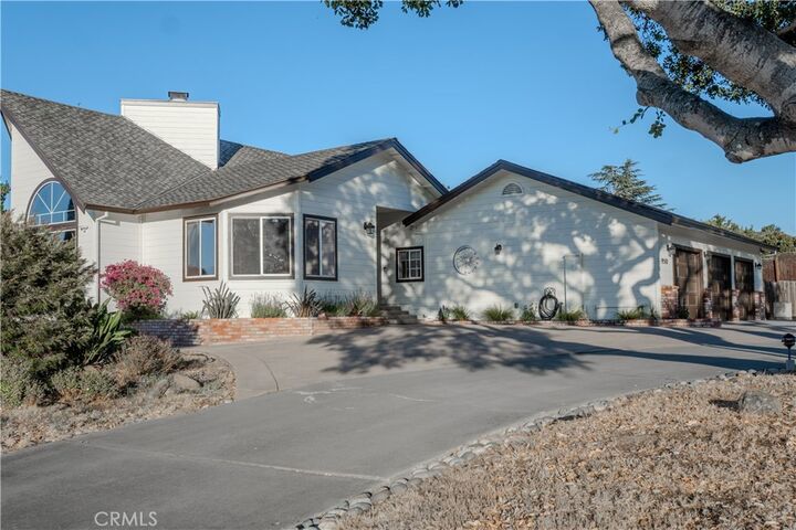 Property Photo:  19580 Redding  CA 93908 