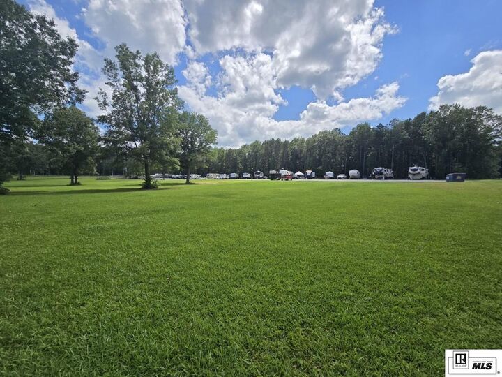 Property Photo:  514 W Highway 82  AR 71646 