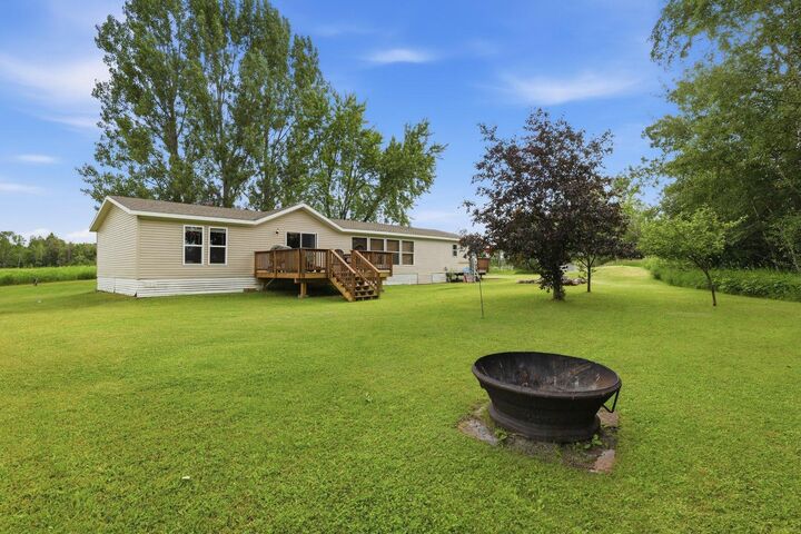 Property Photo: 7172 Cain Road MN 55787