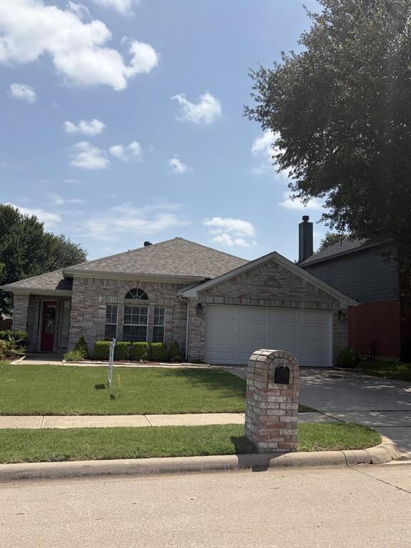 Property Photo:  1612 Cedar Elm Drive  TX 76210 