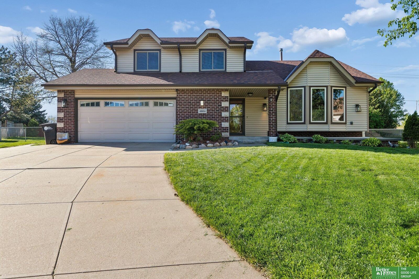 Property Photo:  4604 S 154th Avenue Circle  NE 68137 