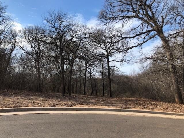 Property Photo:  01 E Redbud Creek Circle  OK 73045 
