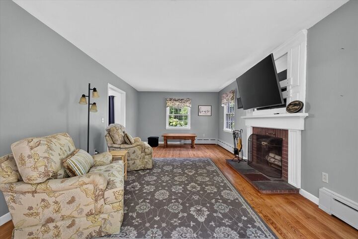 Property Photo:  11 Foster St  MA 01540 