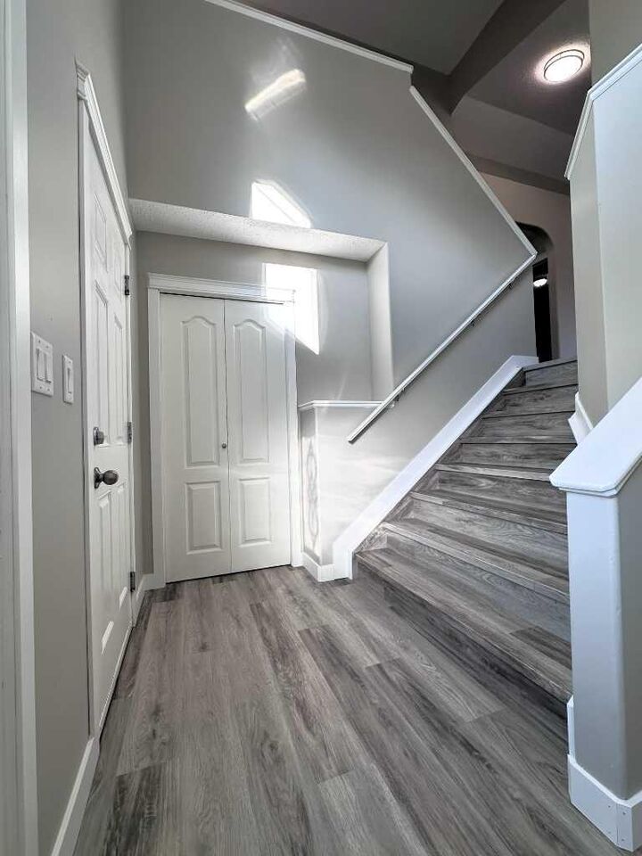 Property Photo:  9005 94A Avenue  AB T8X 0A2 