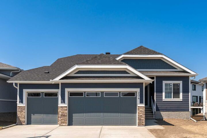 204 Monterey Bay SE — photo 1