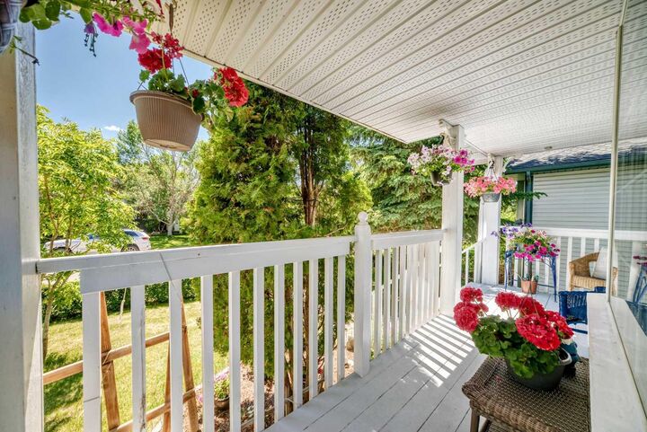 Property Photo: 267 Covington Road NE AB T3K 4G2