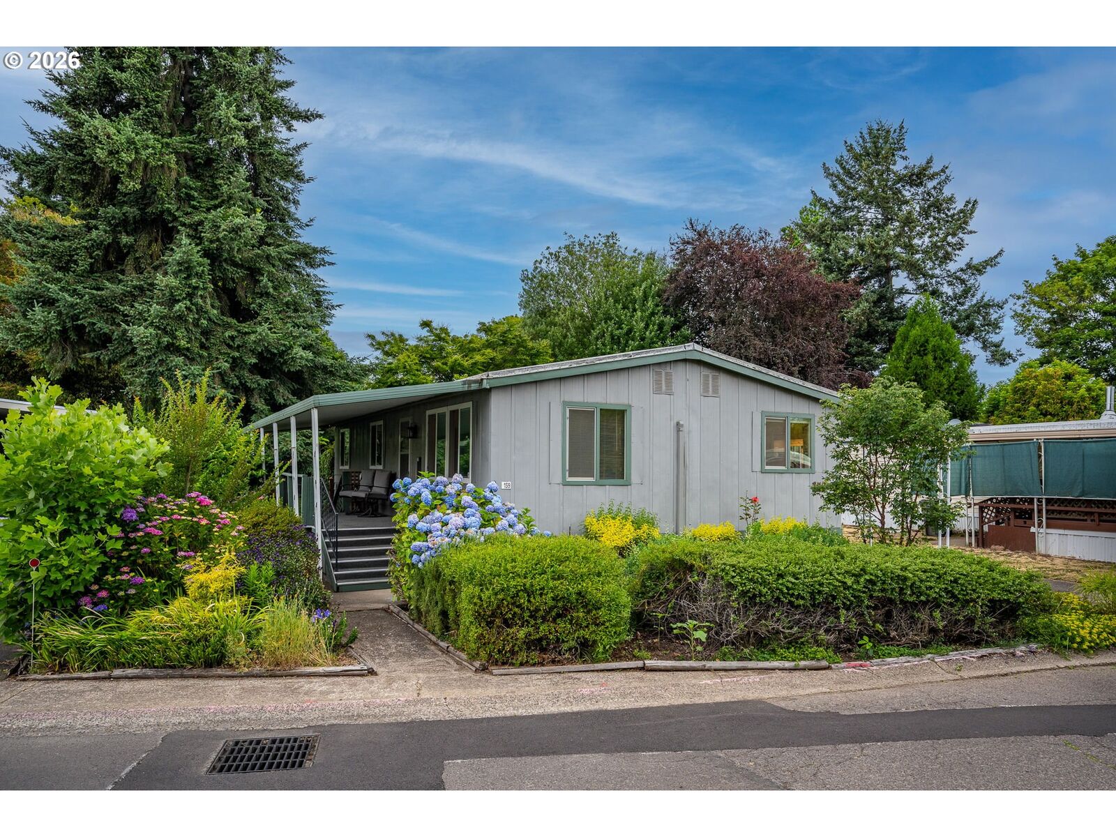 Property Photo: 1475 Green Acres Rd 159 OR 97408