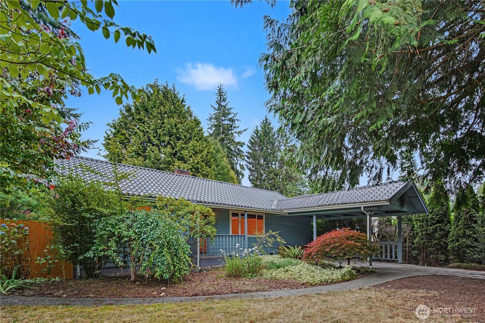 Property Photo:  14026  Meridian Avenue N  WA 98133 