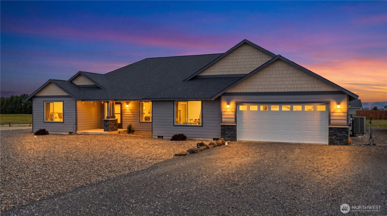 Property Photo:  1510  Bitterbrush Drive  WA 98926 