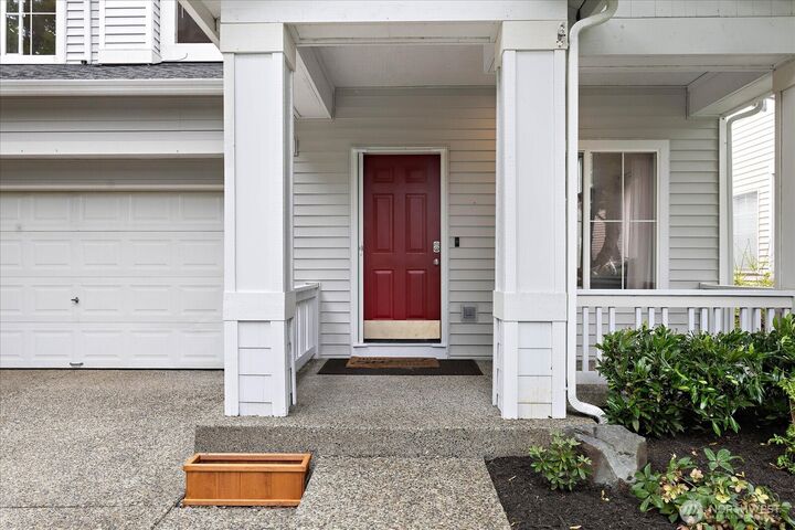 Property Photo:  6724  131st Place SE  WA 98296 