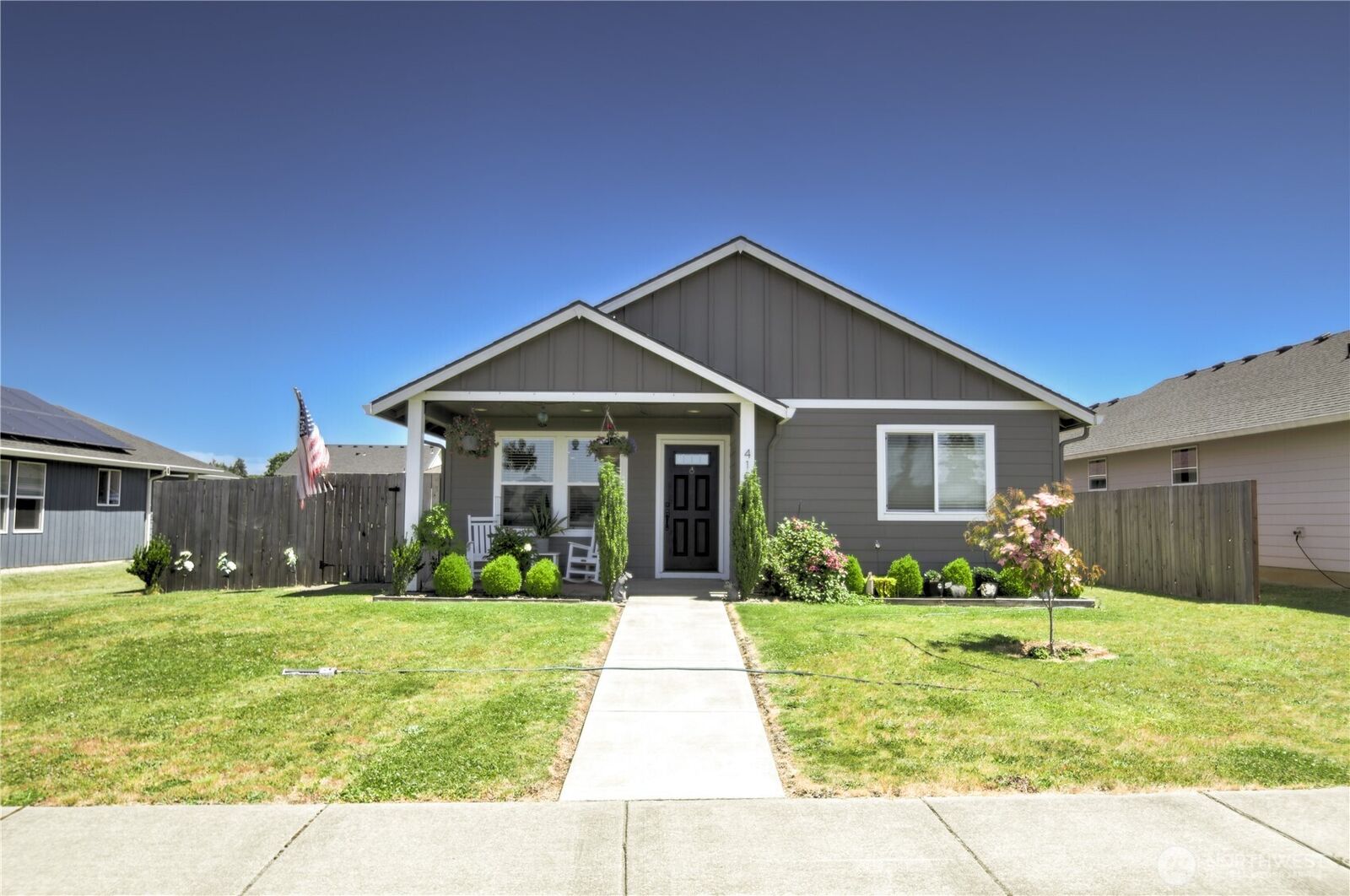 Property Photo: 410 Herren Avenue WA 98596