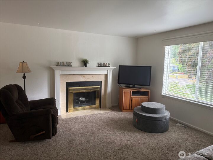 Property Photo: 13318 47th Avenue SE WA 98012
