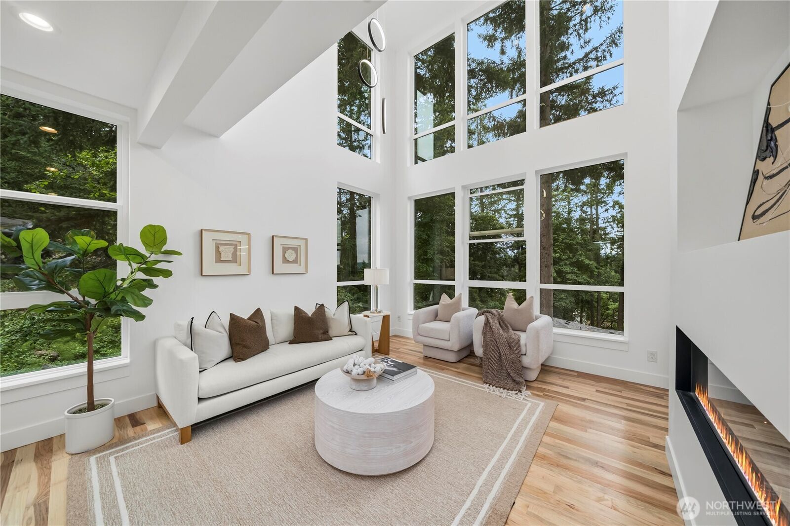 Property Photo: 21037 NE 15th Street WA 98074