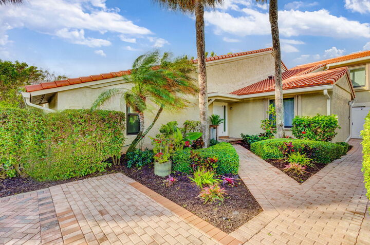 Property Photo:  6550 N Ocean Boulevard 1  FL 33435 