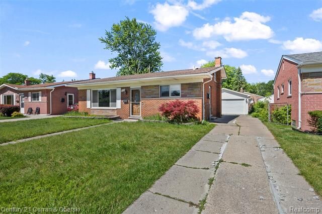 Property Photo:  692 Easley Drive  MI 48186 