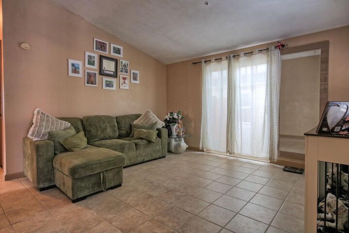 Property Photo:  704 Garner Avenue 30  CA 93905 