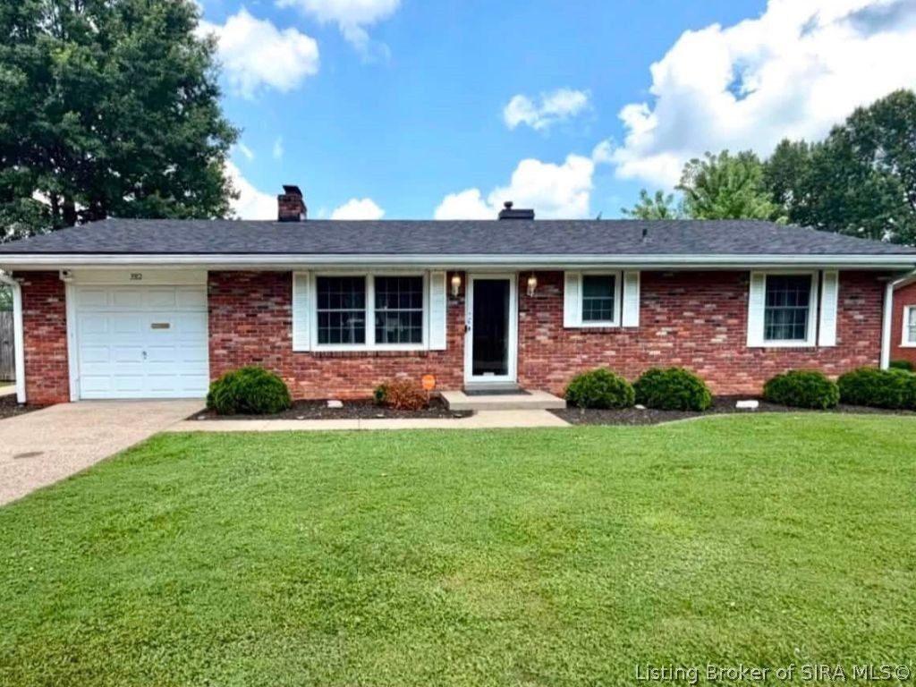 Property Photo:  3312 Mellwood Drive  IN 47150 