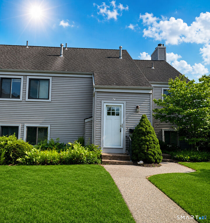 Property Photo:  74 Hollister Way South 74  CT 06033 