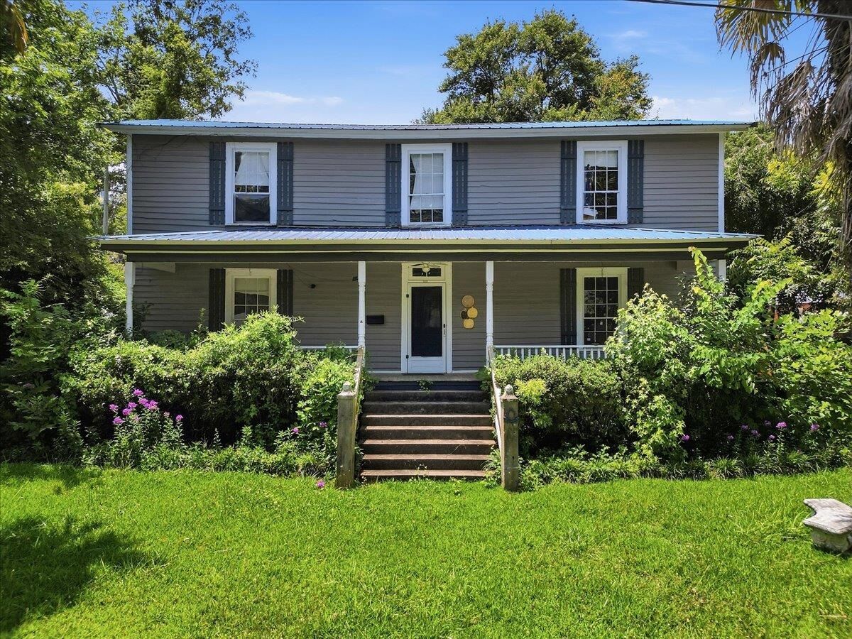 Property Photo: 419 Academy Street SC 29360