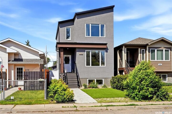 Property Photo:  2174 Elliott Street  SK S4N 3H2 