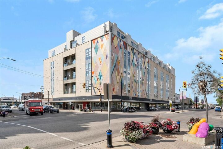 120 23rd Street E 420 — photo 1
