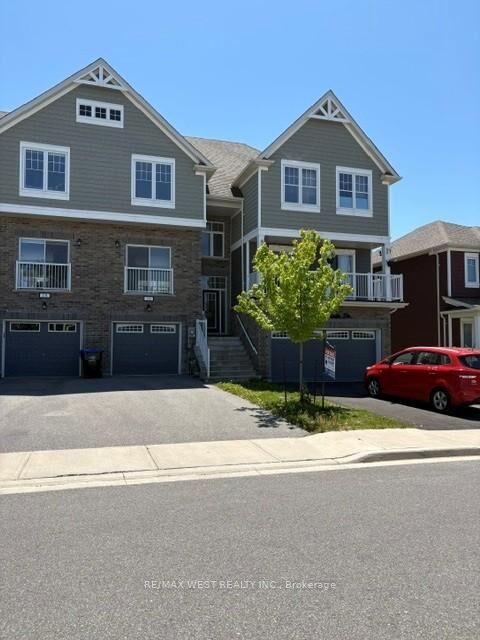 Property Photo:  16 Hills Thistle Drive  ON L9Z 0J3 