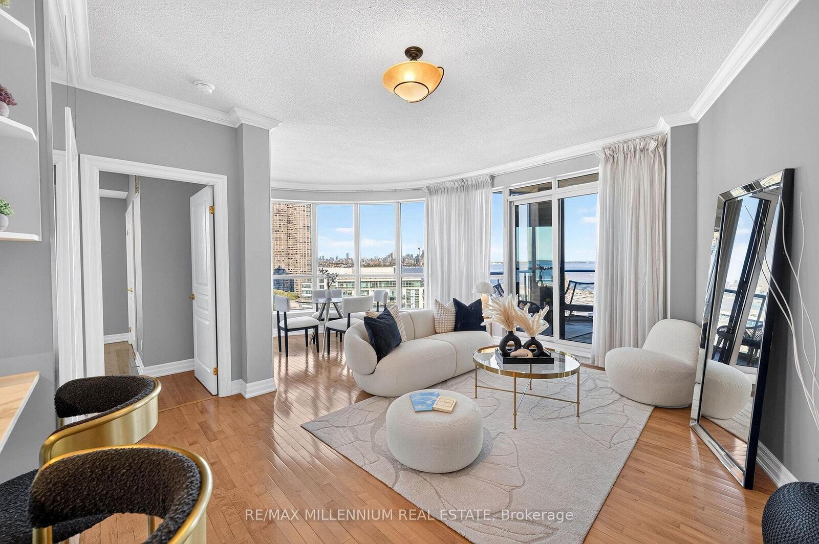 Property Photo:  2087 Lake Shore Boulevard W 1503  ON M8V 4G3 