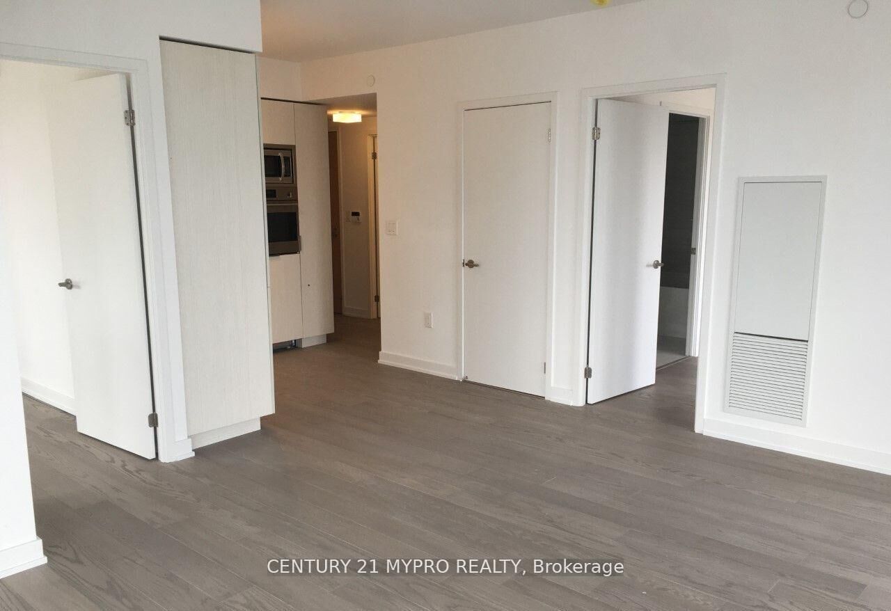 Photo de la propriété:  11 Wellesley Street W 3102  ON M4Y 1E8 