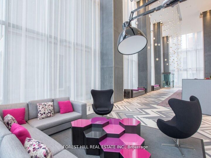 Property Photo:  1080 Bay Street 505  ON M5S 0A6 