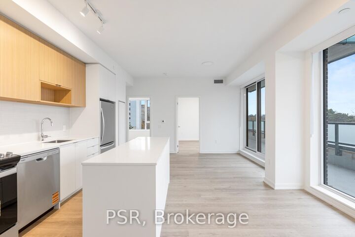 Property Photo:  4365 Bloor Street W 509  ON M9C 1R3 